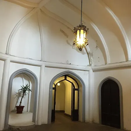 Oda ve Kahvaltı Al Castello
